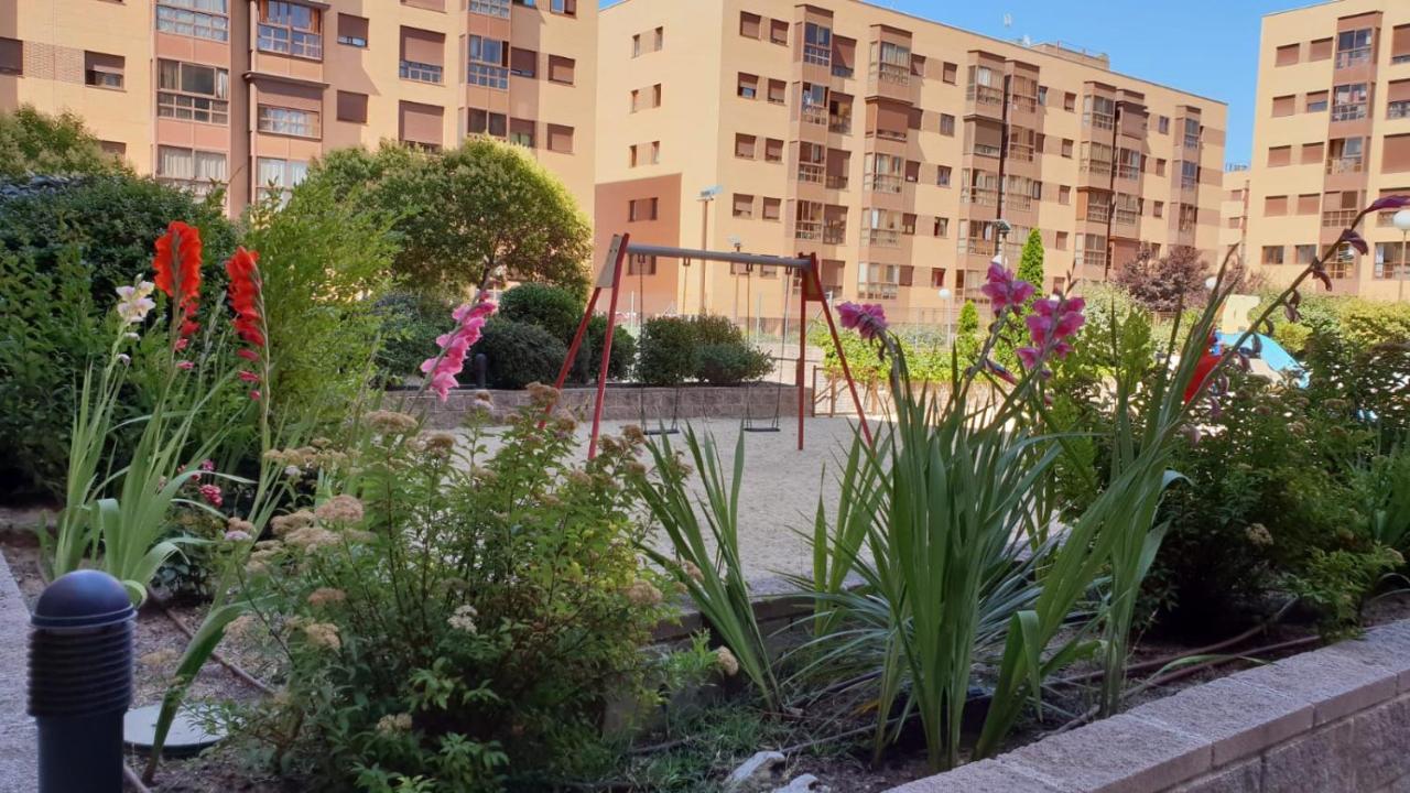 Apartment Madrid Barajas Zewnętrze zdjęcie